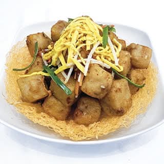 Stir-Fried Radish Cake in Spicy XO Sauce XO醬炒蘿蔔糕
